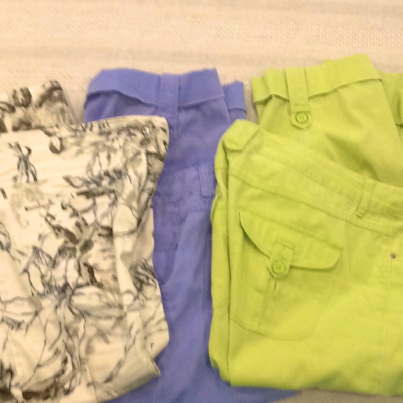 Bundle of 3 Chico’s Capris - Picture 1 of 8